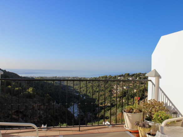 Semi-Detached House for sale in Frigiliana