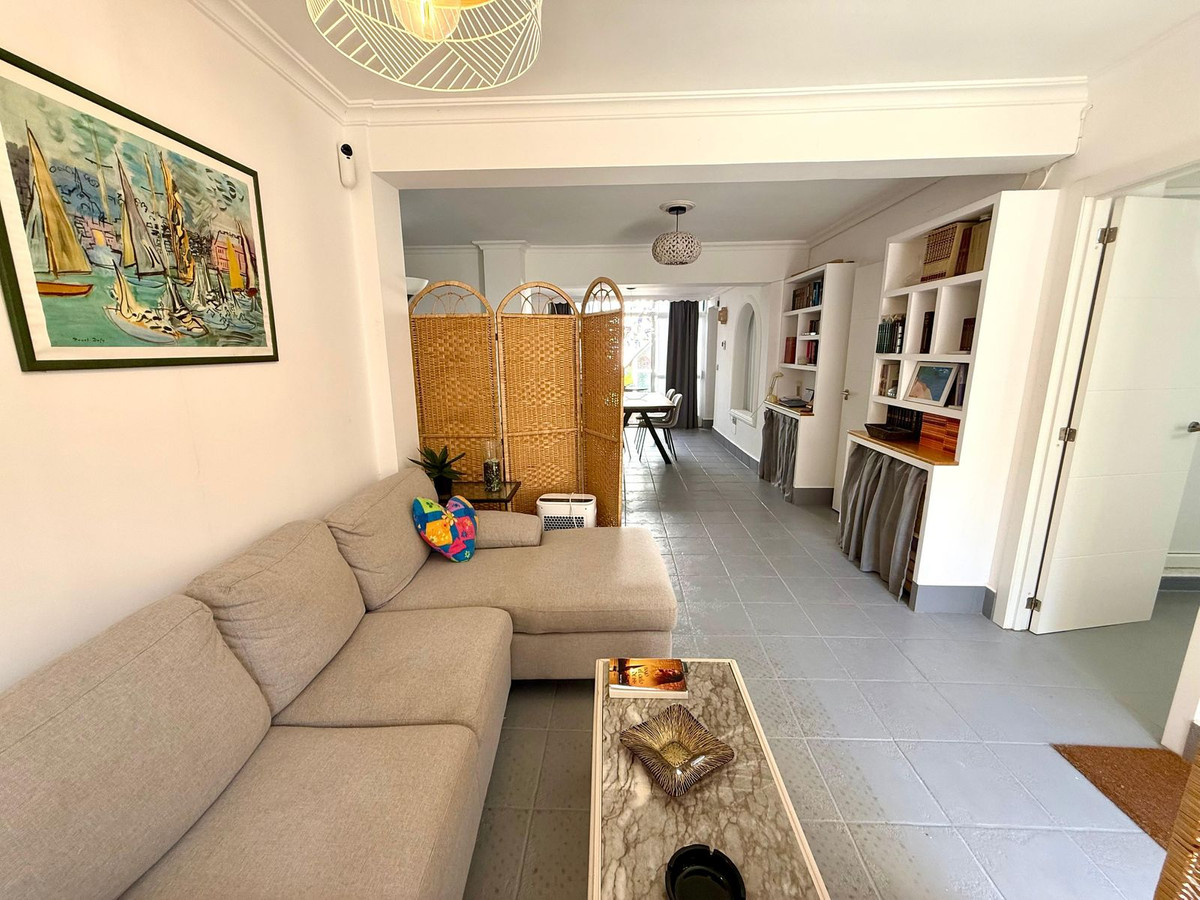 Semi-Detached House for sale in Fuengirola