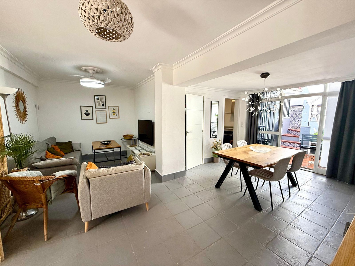 Semi-Detached House for sale in Fuengirola