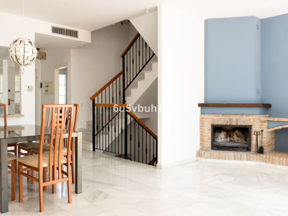 Townhouse for sale in Alhaurín de la Torre