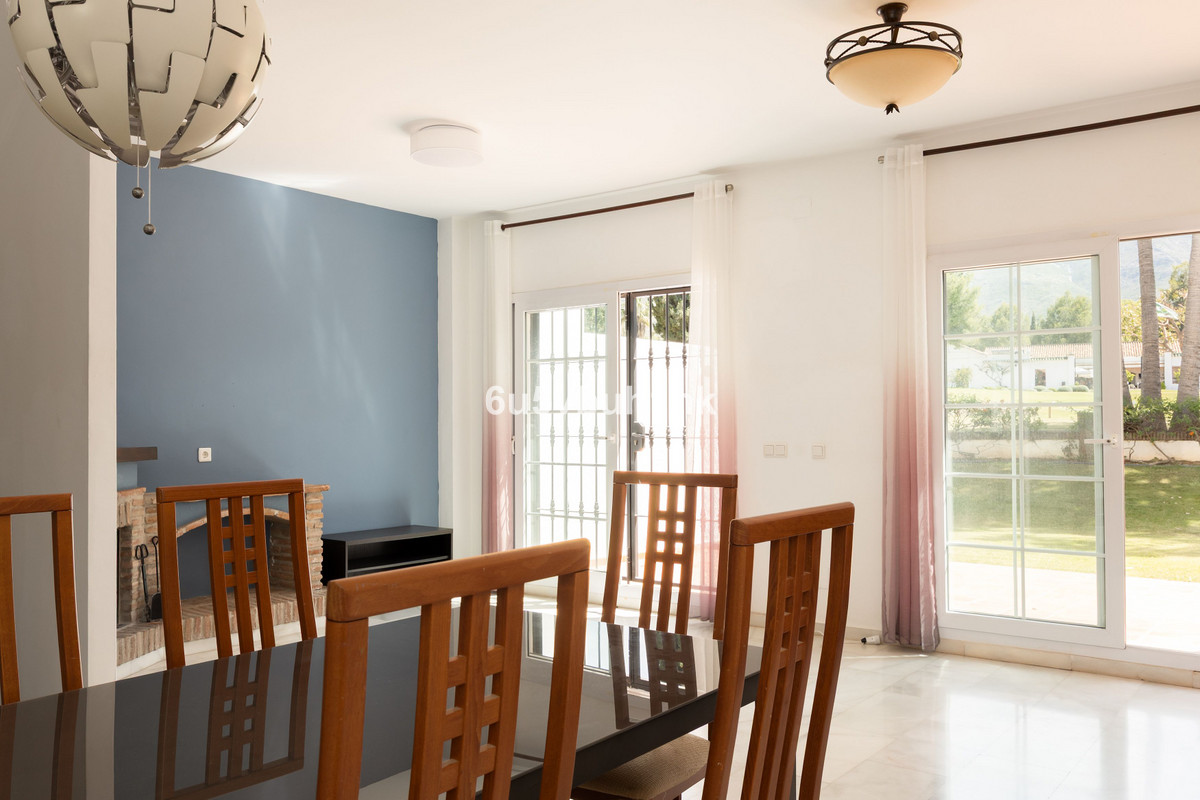 Townhouse for sale in Alhaurín de la Torre
