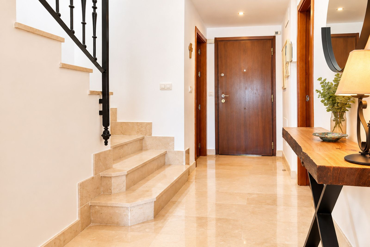 Townhouse for sale in Estepona