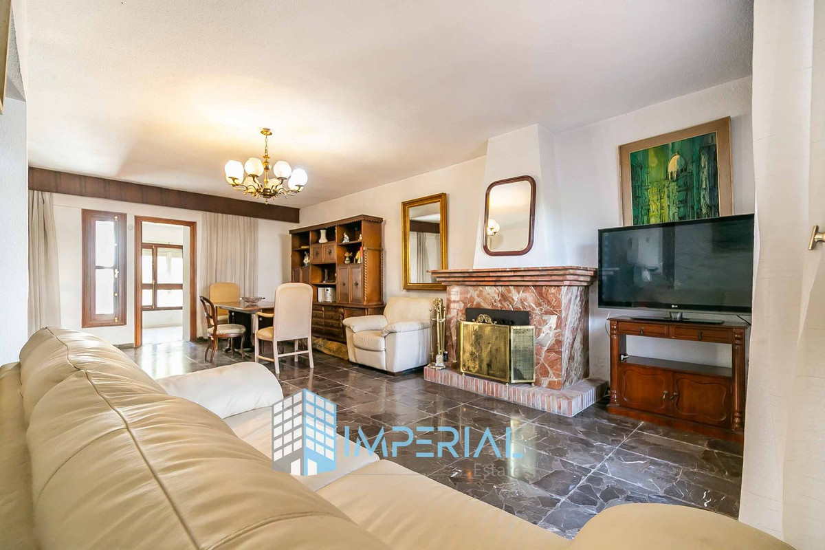 Townhouse for sale in Fuengirola