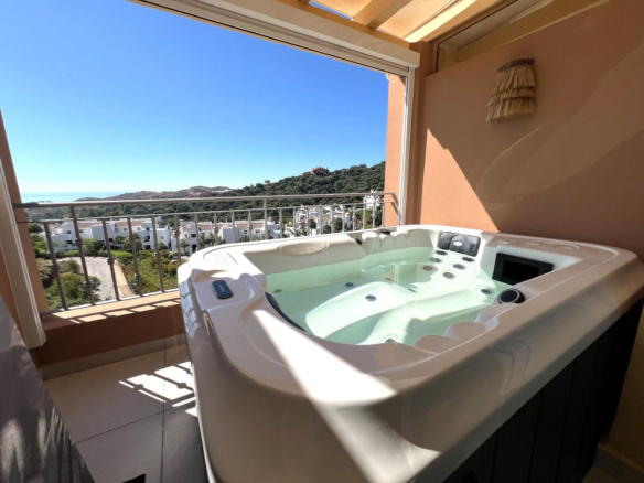 Townhouse for sale in Marbella