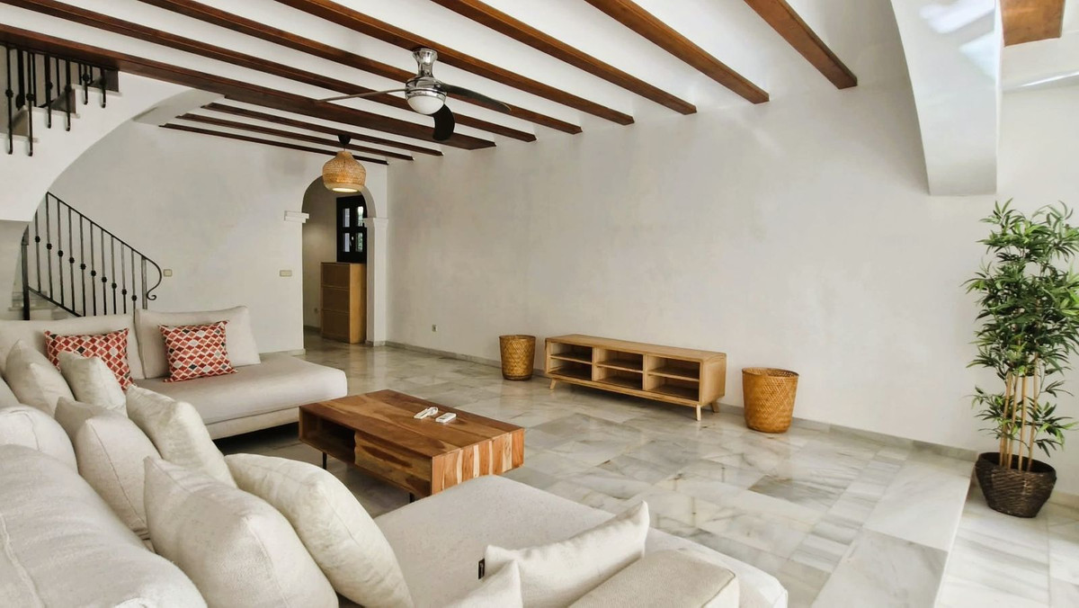 Townhouse for sale in Marbella