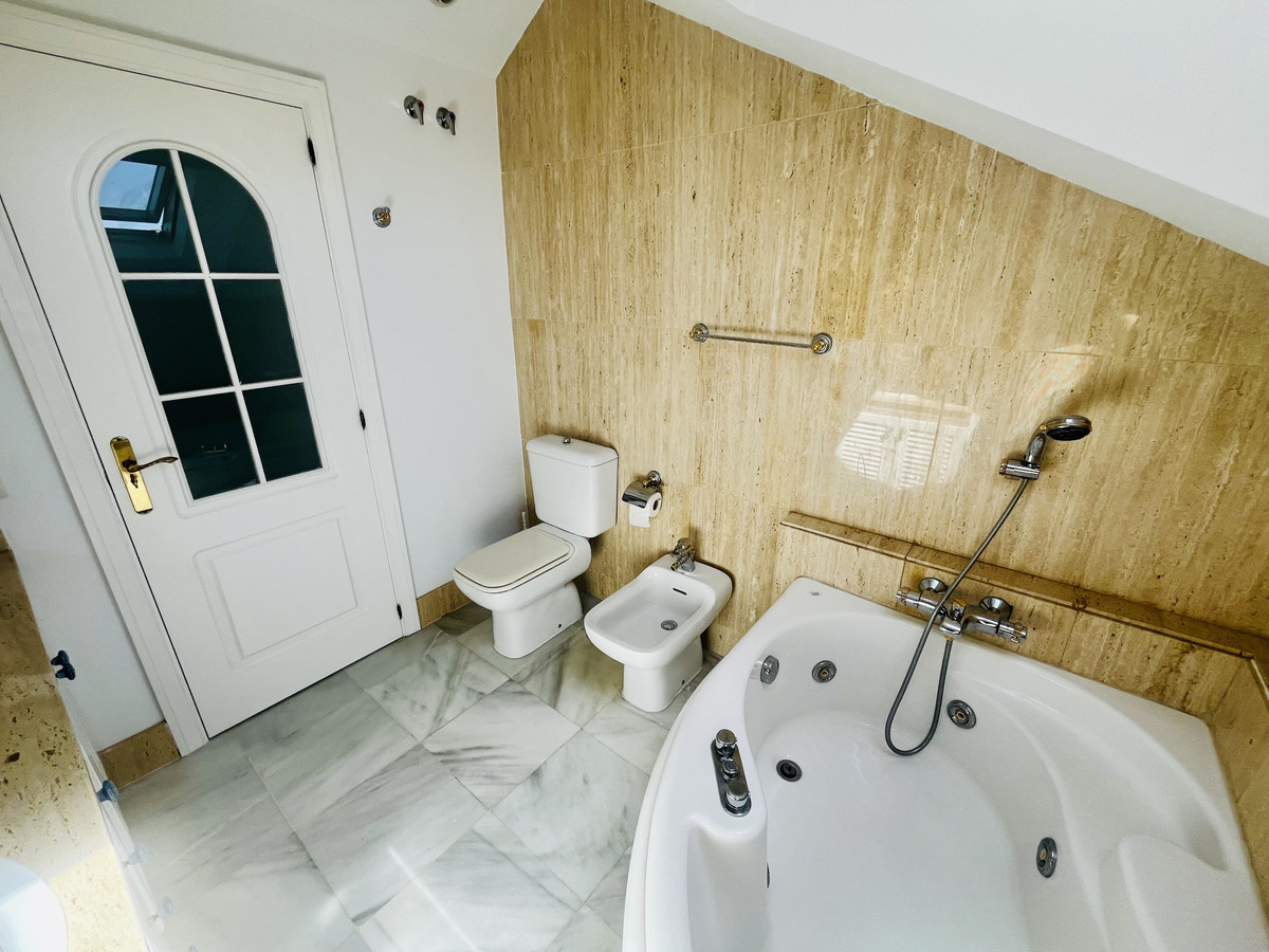 Townhouse for sale in Marbella