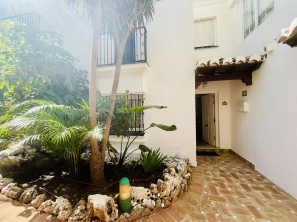 Townhouse for sale in Marbella