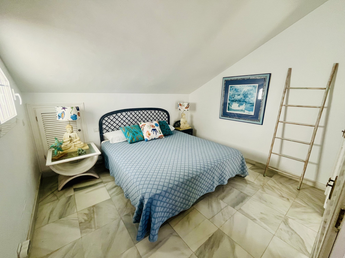 Townhouse for sale in Marbella