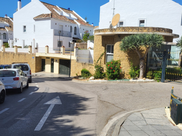 Townhouse for sale in Marbella