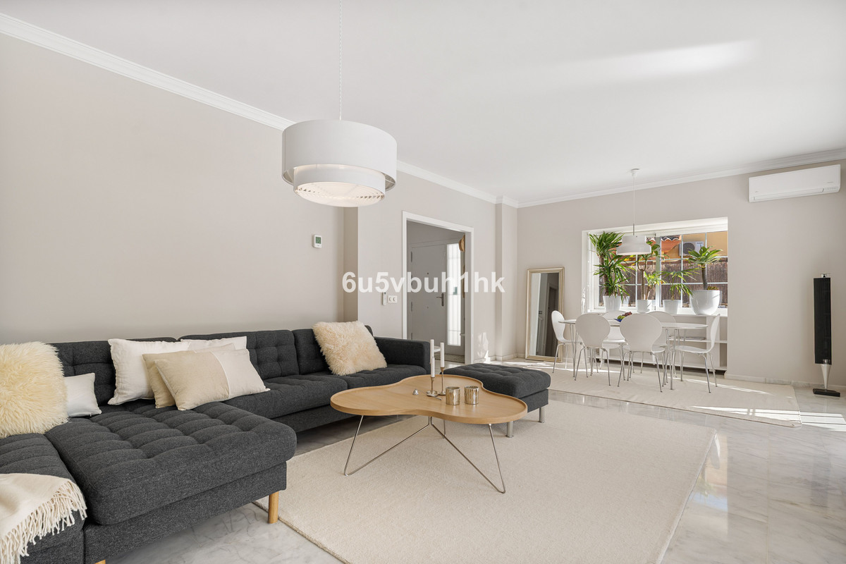 Townhouse for sale in Mijas