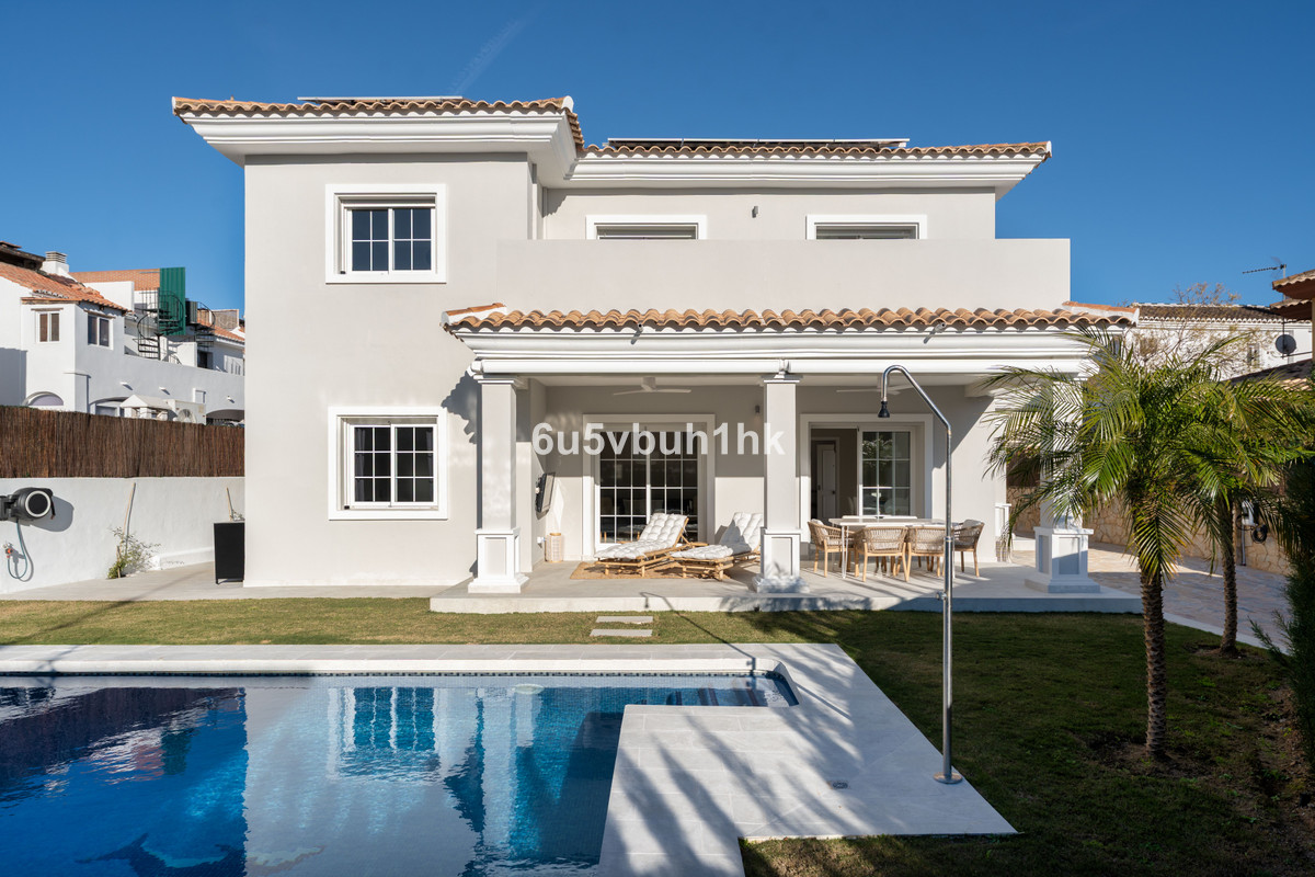 Townhouse for sale in Mijas