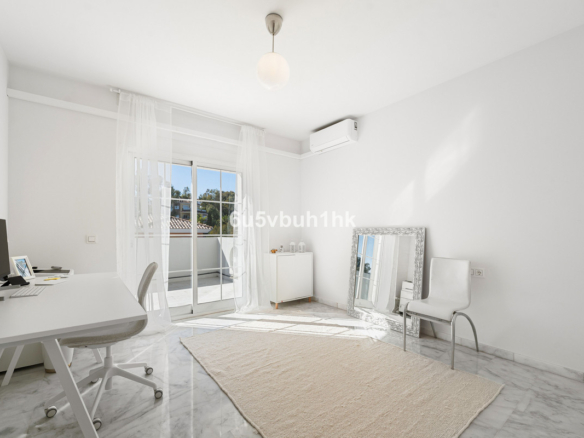 Townhouse for sale in Mijas