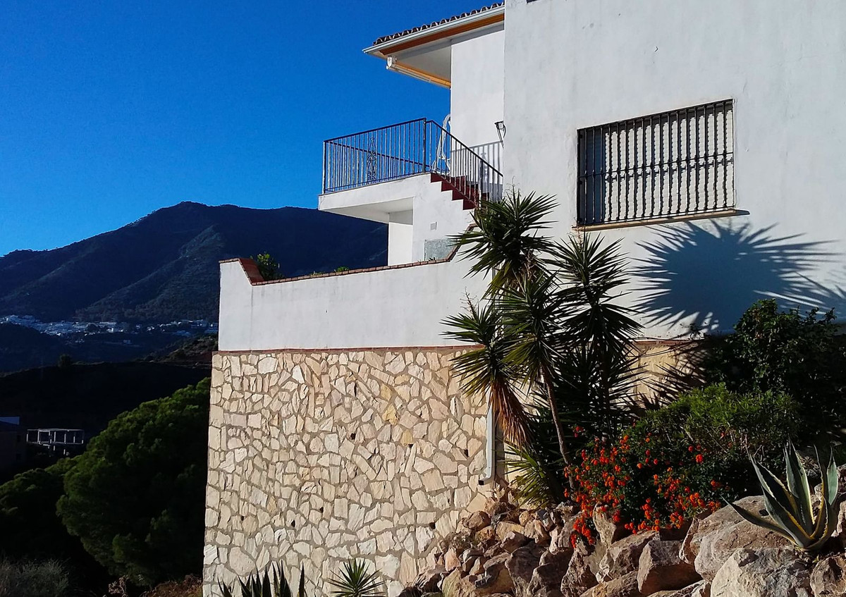 Townhouse for sale in Mijas