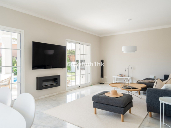 Townhouse for sale in Mijas