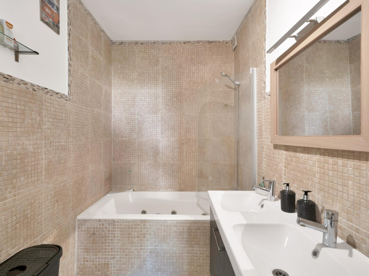 Townhouse for sale in Ojén