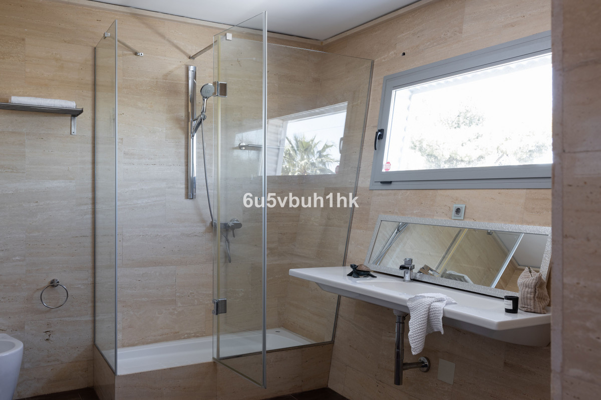 Villa for sale in Alhaurín de la Torre