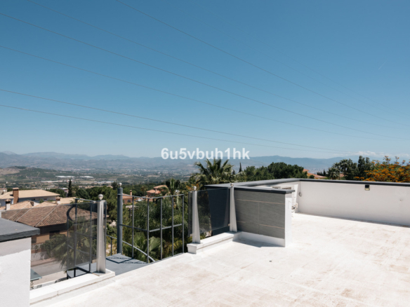Villa for sale in Alhaurín de la Torre
