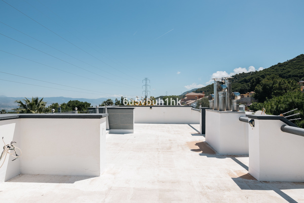 Villa for sale in Alhaurín de la Torre