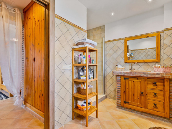 Villa for sale in Alhaurín de la Torre