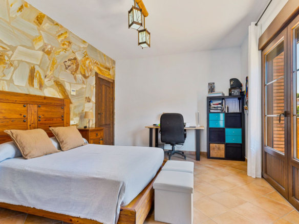 Villa for sale in Alhaurín de la Torre