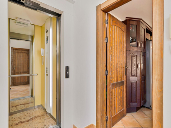 Villa for sale in Alhaurín de la Torre