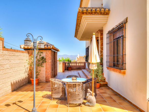 Villa for sale in Alhaurín de la Torre