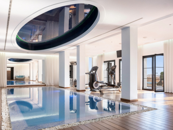 Villa for sale in Benahavís