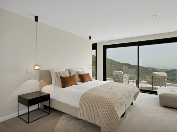 Villa for sale in Benahavís