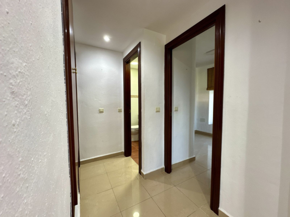 Villa for sale in Benalmadena