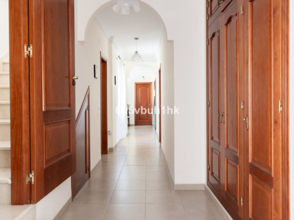 Villa for sale in Frigiliana