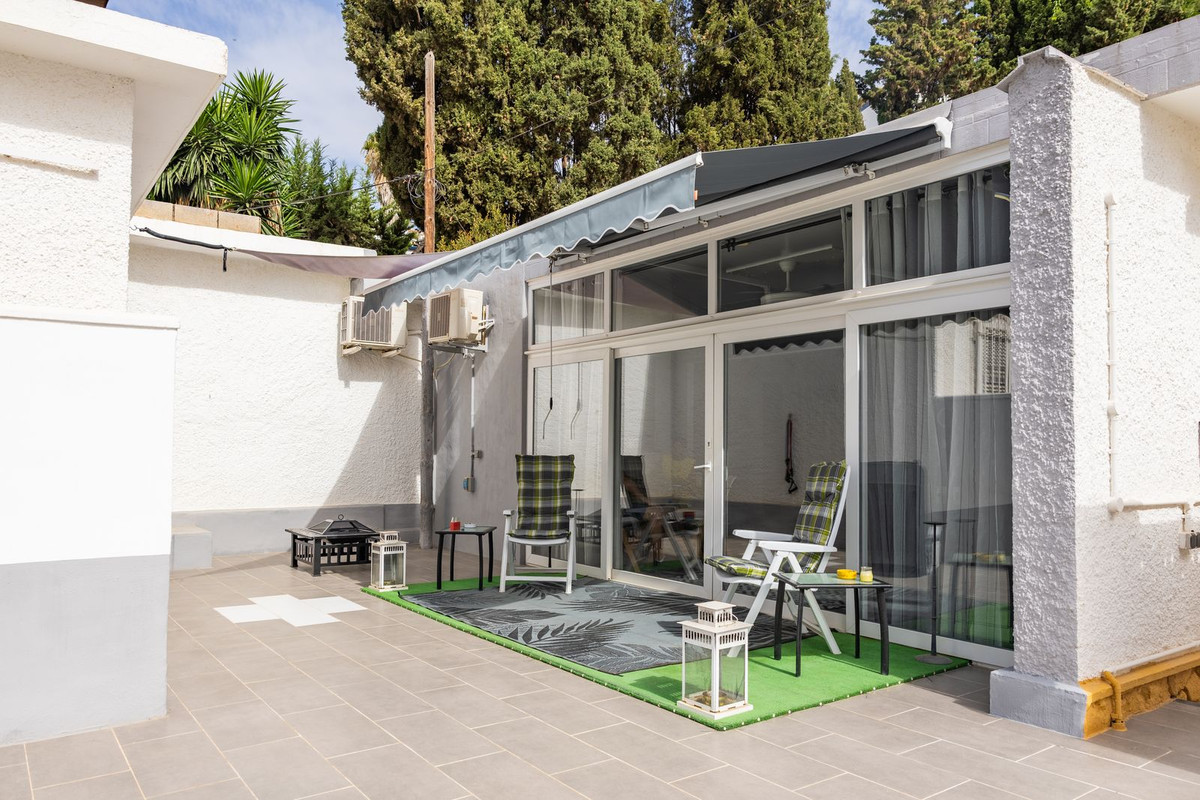 Villa for sale in Fuengirola