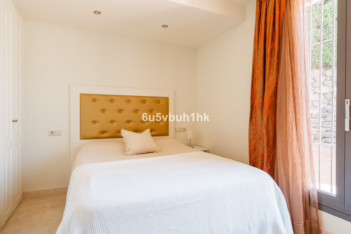 Villa for sale in Fuengirola