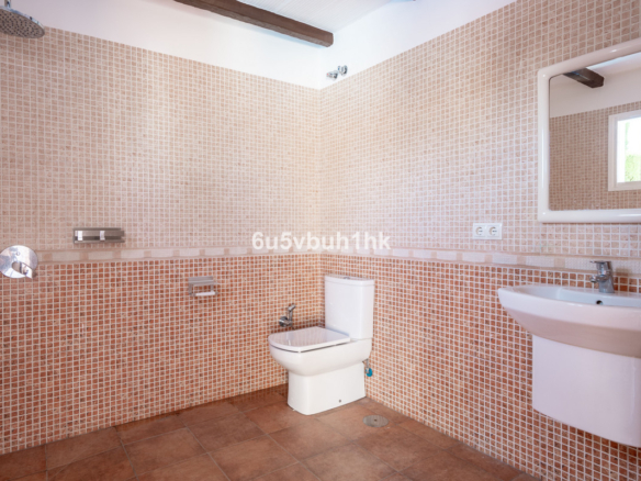 Villa for sale in Fuengirola