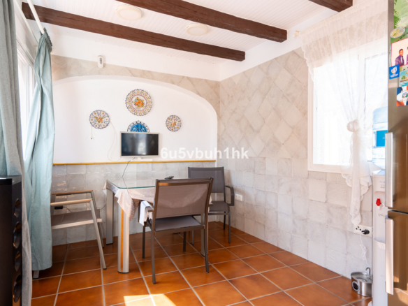 Villa for sale in Fuengirola