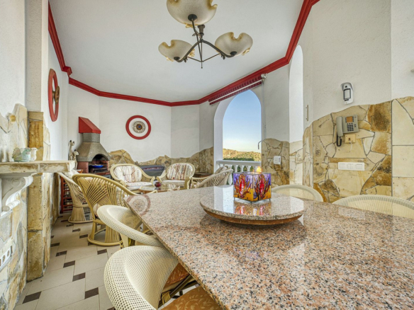 Villa for sale in Marbella