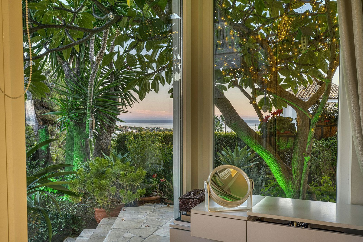 Villa for sale in Marbella