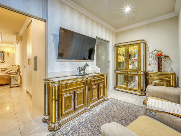Villa for sale in Marbella