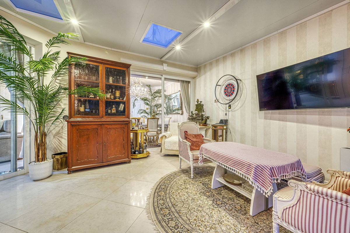 Villa for sale in Marbella