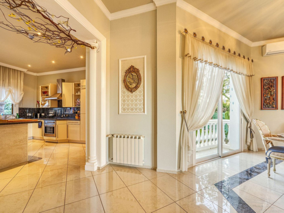 Villa for sale in Marbella