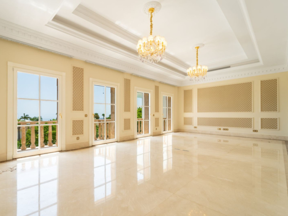Villa for sale in Marbella
