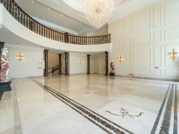 Villa for sale in Marbella
