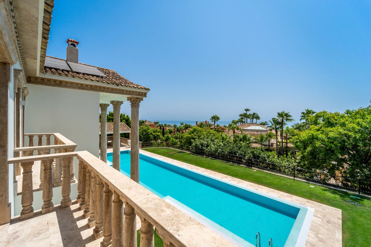 Villa for sale in Marbella