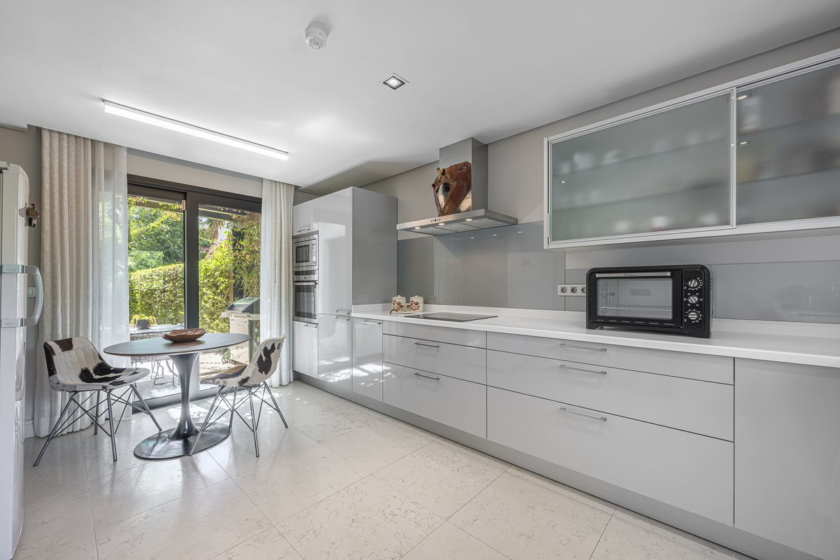 Villa for sale in Marbella