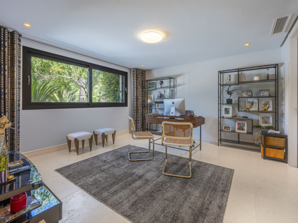 Villa for sale in Marbella
