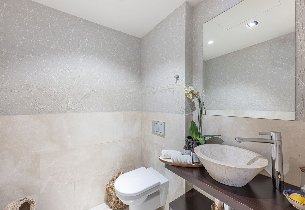 Villa for sale in Marbella