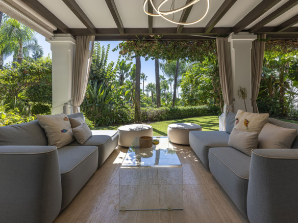 Villa for sale in Marbella