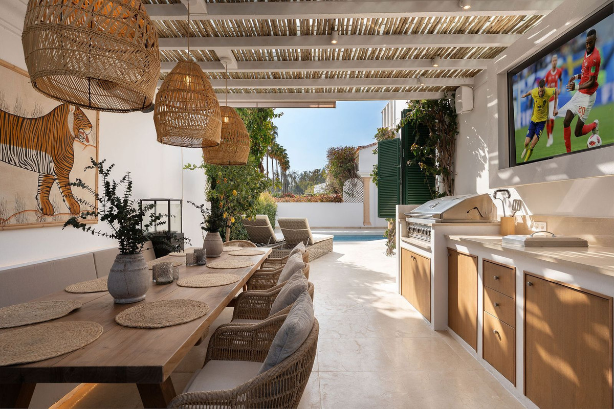 Villa for sale in Marbella