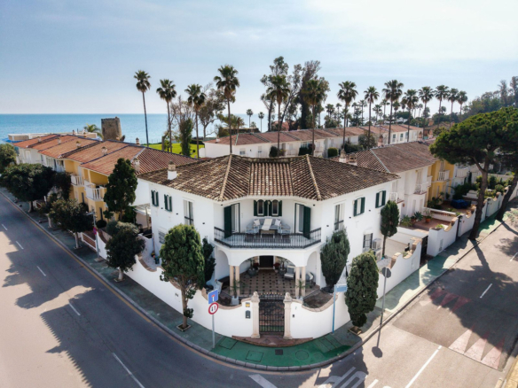 Villa for sale in Marbella