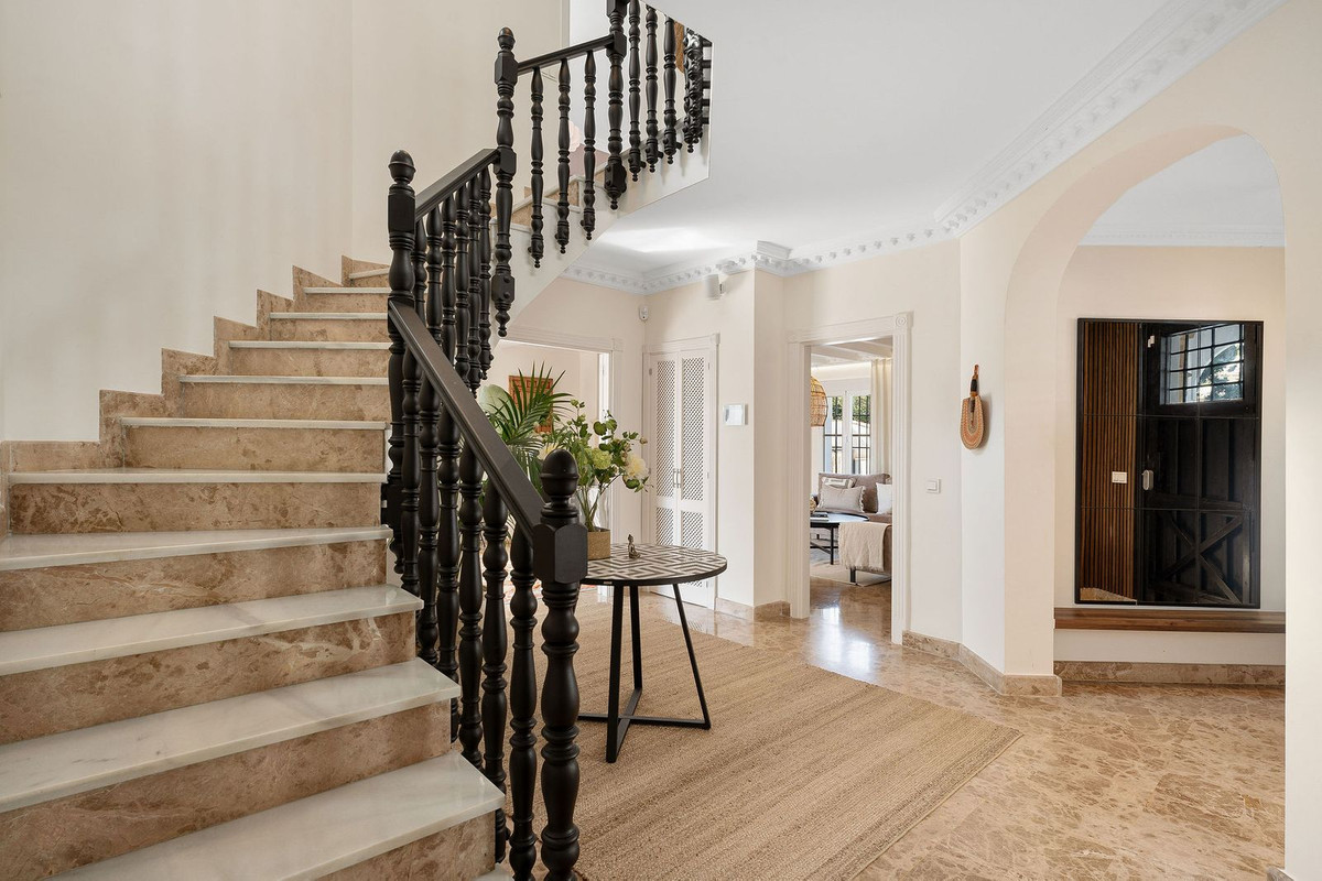 Villa for sale in Marbella