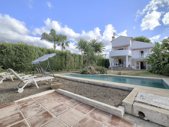Villa for sale in Marbella